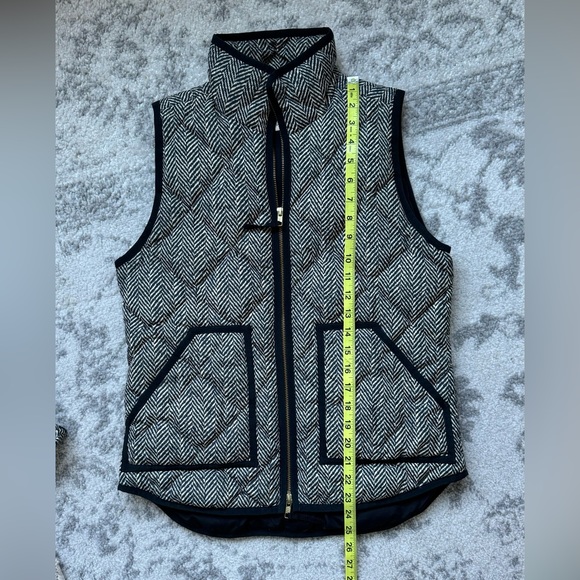J.Crew Herringbone quilted Puffer Vest with very cool knit print - Picture 10 of 10